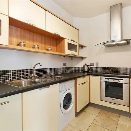Apartament Garrison Mews